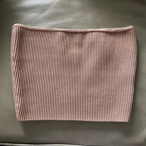 Babaton Sculpt Knit Cropped Tune Top - Picture 7 of 8